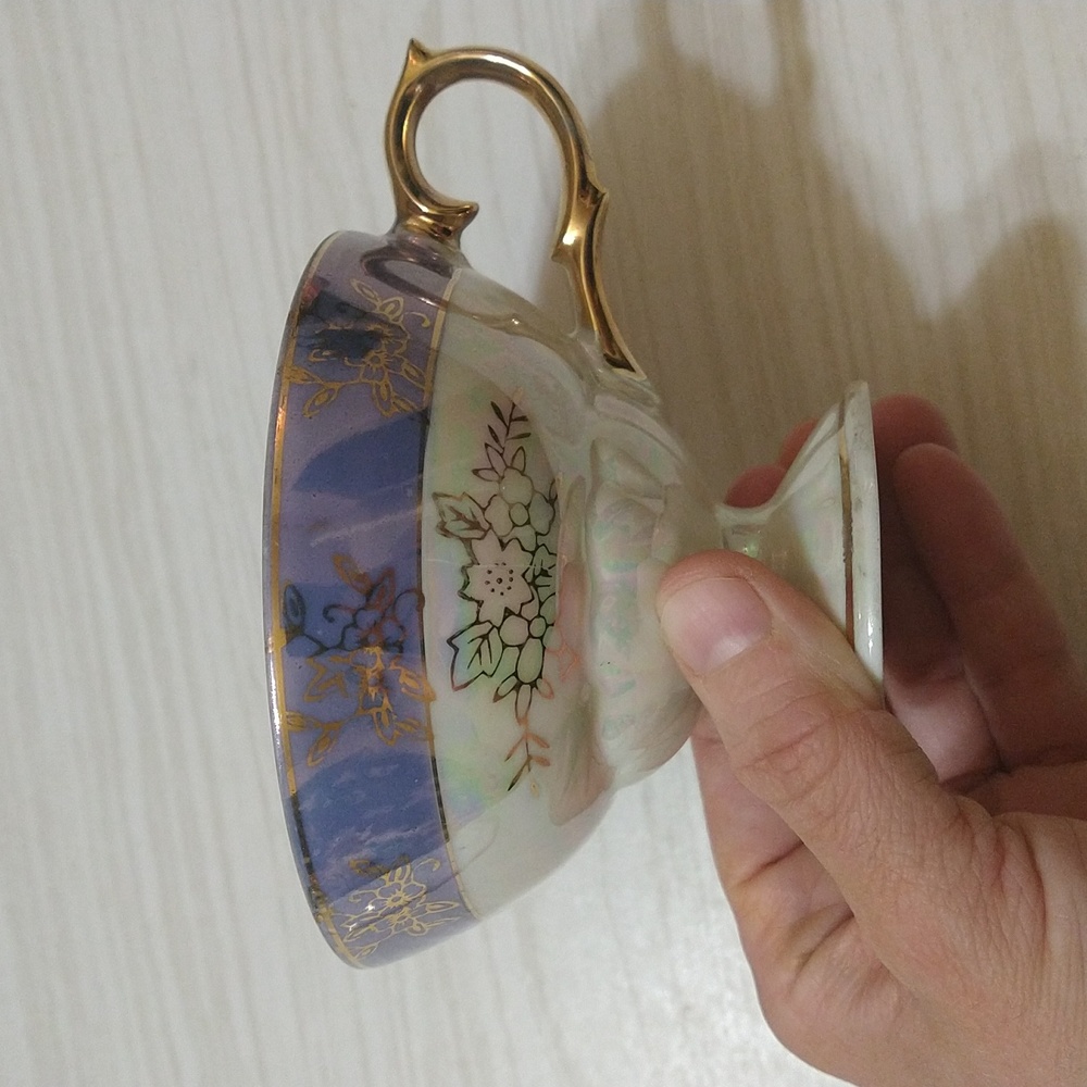 Vintage 1950's Iridescent Mother of Pearl w Blue Band and Gold Design Tea Set - Picture 2 of 7